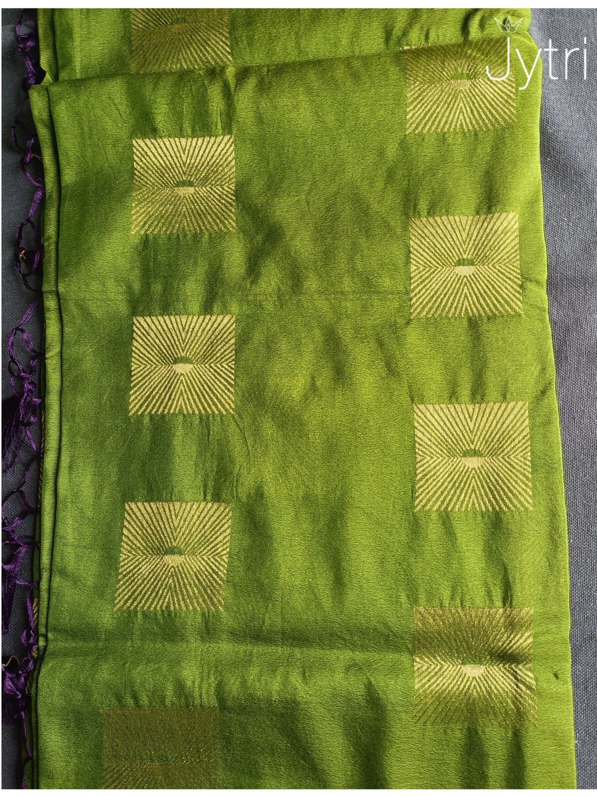 Olive Green Georgette Saree with Zari Work