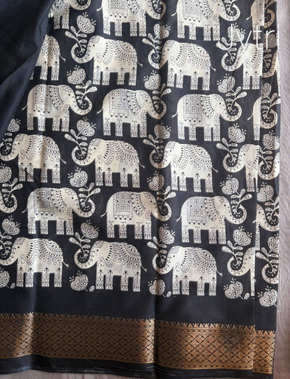 Black Saree with plain blouse piece