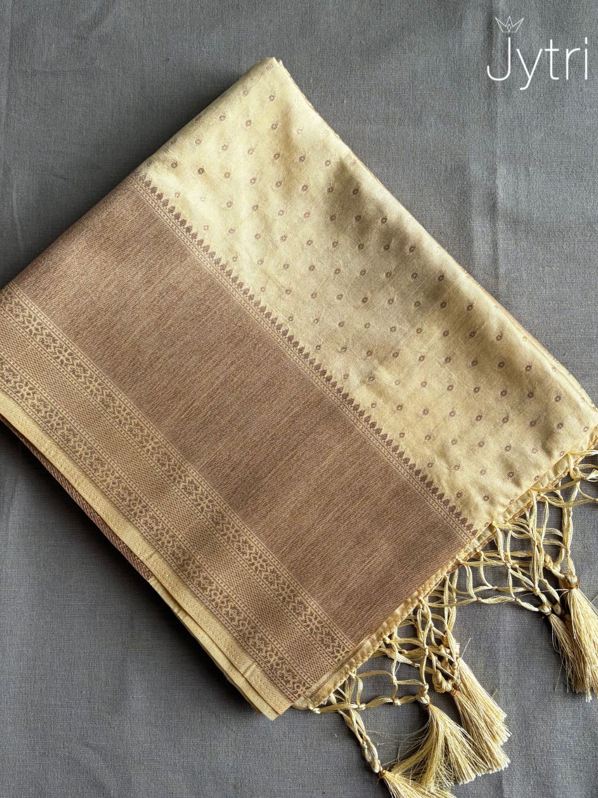 Cream Saree with Butta Work