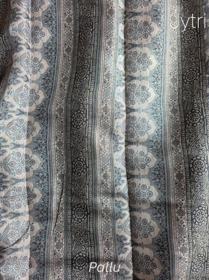 Digital Print Saree Grey