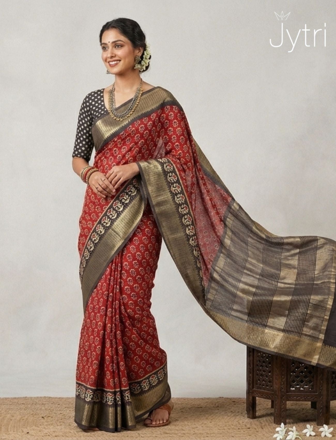 Red and Black Lightweight Saree
