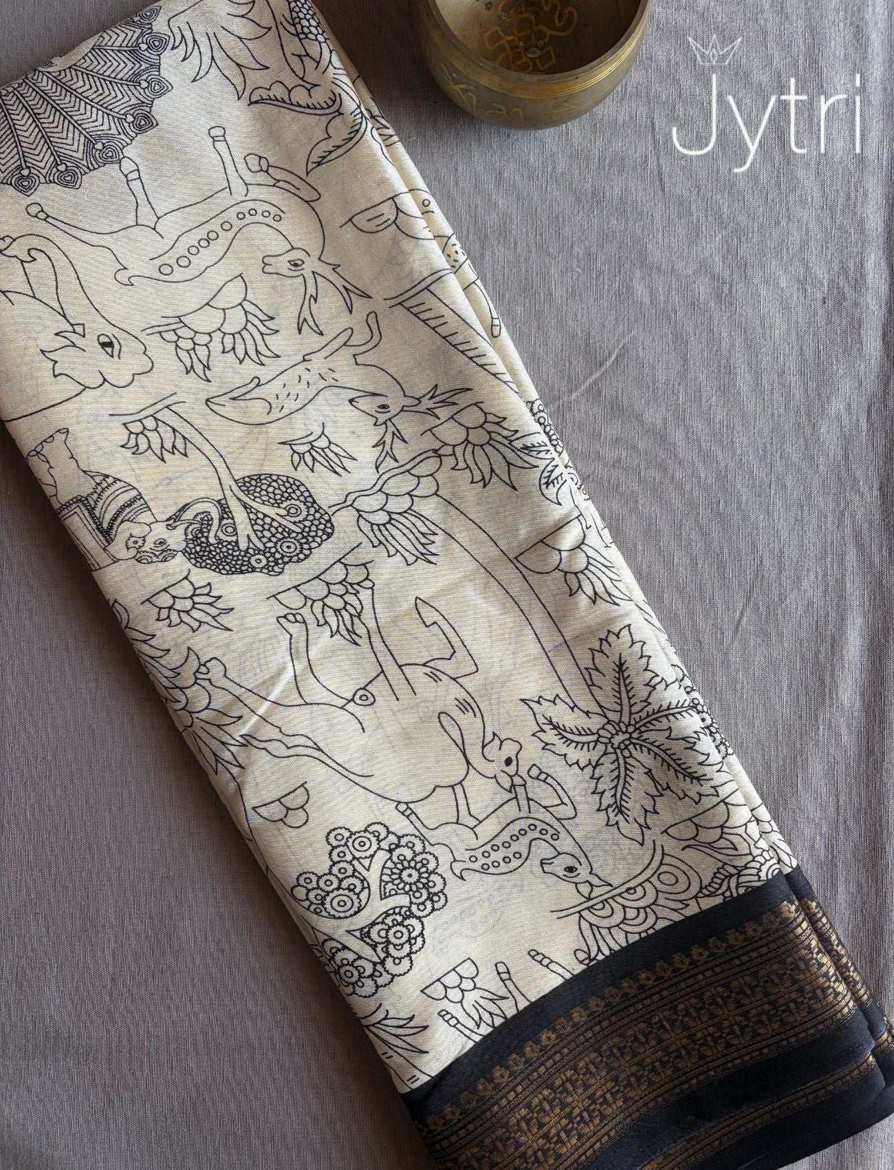 White and Black Art Print Saree